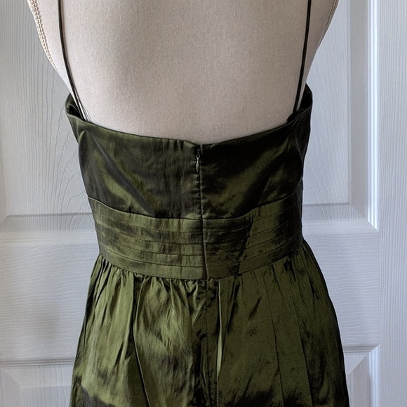 Green Iridescent Cocktail Dress with Flower Detail - Picture 4 of 4